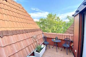 Exklusive, neuwertige 3-Zimmer-Maisonette-Wohnung mit Sonnenterrasse und EBK in Heilbronn – 74081 Sontheim, Heilbronn – Vorschaubild 1