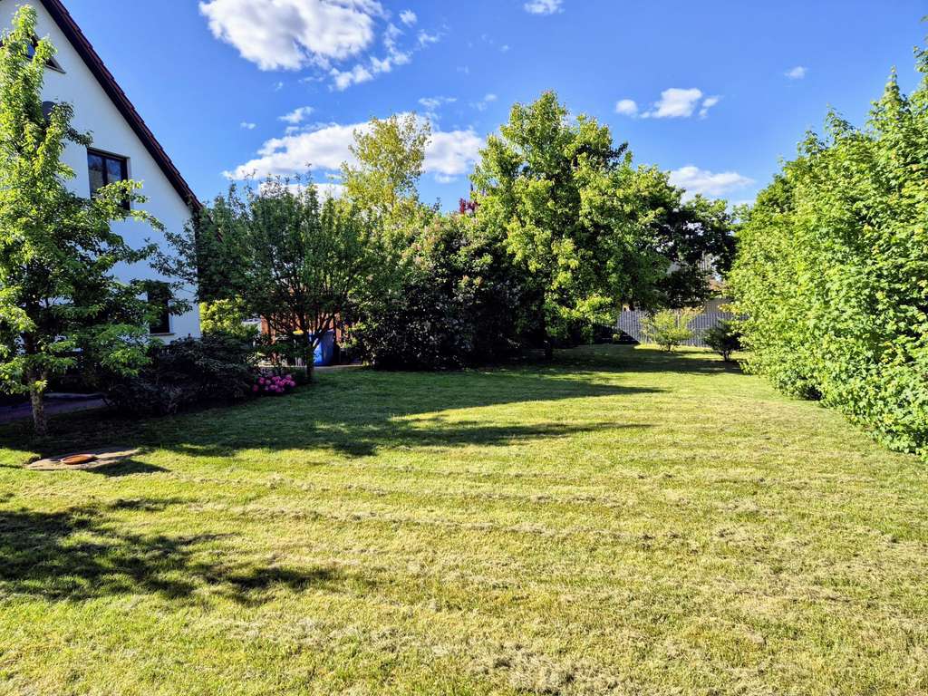 Immobilie in Bergen an der Dumme - Schönes modernes Einfamilienhaus mit direktem Naturzugang - Bild 2