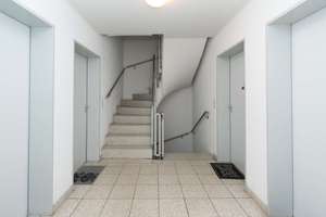 IHRE NEUE WOHLFÜHLOASE | Renovierte 2-Raum-Wohnung mit Balkon & TG-Stellplatz – Die vollständige Adresse der Immobilie erhältst du vom Anbieter., 4158 Wiederitzsch, Leipzig – Vorschaubild 5