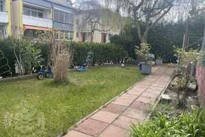 Dreifamilienhaus in ruhiger Lage. Teilvermietet. – Berlin – Vorschaubild 1