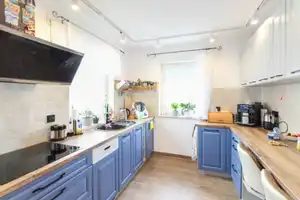 Moderne DHH mit eigenem Garten in Ortsrandlage von Velden! – Landshut (Kreis) – Vorschaubild 5