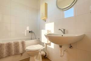 Sofort verfügbar! Single-Apartment im Grünen – mit Weitblick. – Tulpenbaumweg 21, 53177 Heiderhof, Bonn – Vorschaubild 2