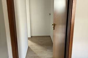Ruhige 3,5 Zimmer Wohnung mit Loggia und Dachterrasse in Essen Kupferdreh – Die vollständige Adresse der Immobilie erhältst du vom Anbieter., 45257 Kupferdreh, Essen – Vorschaubild 22