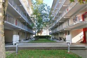 Rarität im Zentrum von Regensburg: moderne 2 Zimmer-Wohnung mit Wintergarten