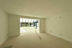 Neubau - Exklusive Luxuswohnung in Stadtvilla mit 335 qm Privatgarten im Inneren Osten! – Regensburg – Vorschaubild 10