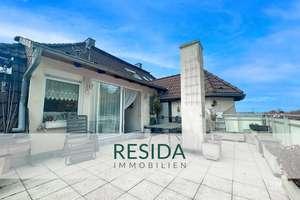 Jugendstil-Juwel mit Dachterrasse, Gartenidylle, 2 Bädern, EBK und Weinbergblick