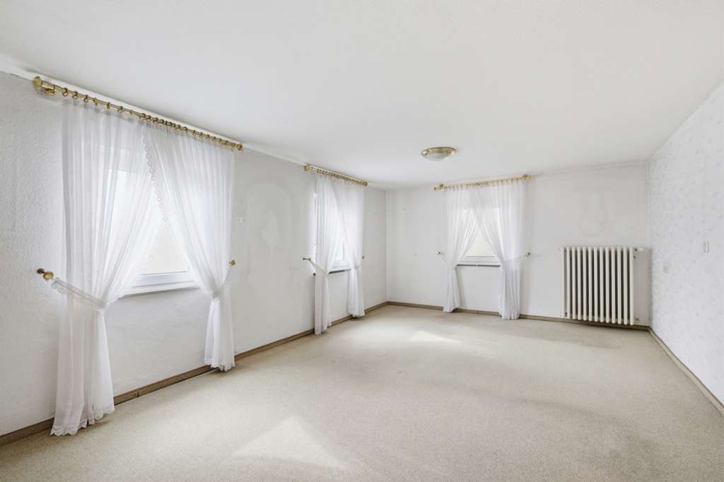 Immobilie in Bornheim - EFH mit Potenzial & Einnahmequelle - Bild 2