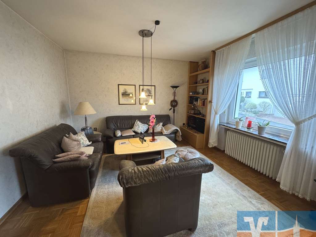 Immobilie in Menden - Menden: Charmante Stadtvilla mit zwei Wohneinheiten - Ideal für Familien oder Mehrgenerationenwohne - Bild 3