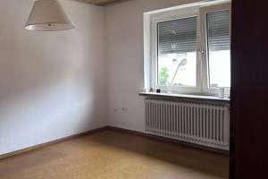 Ruhiges Mittelreihenhaus in Düsseldorf-Rath sofort bezugsfertig zu vermieten. – Die vollständige Adresse der Immobilie erhältst du vom Anbieter., 40472 Rath, Düsseldorf – Vorschaubild 19