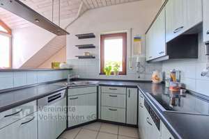 Tolle 4 Zimmer DG-Wohnung mit Balkon, TG Platz und AAP im Freien – Die vollständige Adresse der Immobilie erhältst du vom Anbieter., 72762 Reutlingen-Mitte, Reutlingen – Vorschaubild 7