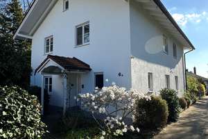Elegant & geräumig: Stilvolles Einfamilienhaus mit Gartenparadies – sofort verfügbar – Die vollständige Adresse der Immobilie erhältst du vom Anbieter., 85567 Grafing bei München – Vorschaubild 2