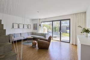 Architekten-Doppelhaushälfte (2016) – Ruhig im Grünen, doch mittendrin – Ackerhummelweg 30, 50999 Rodenkirchen (Ortsteil), Köln – Vorschaubild 2
