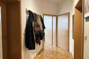 3 Zimmer, Küche, Bad in guter Lage im Paulusviertel. Familientauglich und mit Balkon! – Carl-von-Ossietzky-Straße 28, 6114 Paulusviertel, Halle (Saale) – Vorschaubild 6