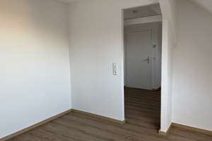 WEITMAR - Renovierte Wohnung mit separatem Arbeits-/Kinderzimmer! – Kellermannsweg 75, 44795 Weitmar-Mark, Bochum – Vorschaubild 29