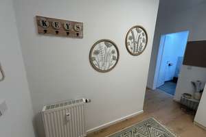 Komplett neu möblierte, frisch renovierte, helle 1-Zi-Whg im Hochparterre mit Balkon und neuer Küche – Kastanienallee 19, 13158 Rosenthal, Berlin – Vorschaubild 12