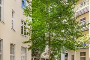 Großzügige Altbauwohnung zwischen Viktoria-Luise-Platz und Prager Platz – Die vollständige Adresse der Immobilie erhältst du vom Anbieter., 10777 Schöneberg, Berlin – Vorschaubild 13