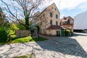 luxuriös ausgestattete 4-Zi.-Wohnung mit riesiger Westloggia und Blick ins Grüne – Schützengasse 20, 1067 Wilsdruffer Vorstadt/Seevorstadt-West, Dresden – Vorschaubild 24