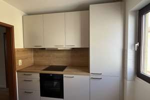 Sanierte helle 2-Zimmer-Wohnung mit Balkon & TG-Stellplatz in Nürnberg – Die vollständige Adresse der Immobilie erhältst du vom Anbieter., 90459 Galgenhof, Nürnberg – Vorschaubild 9