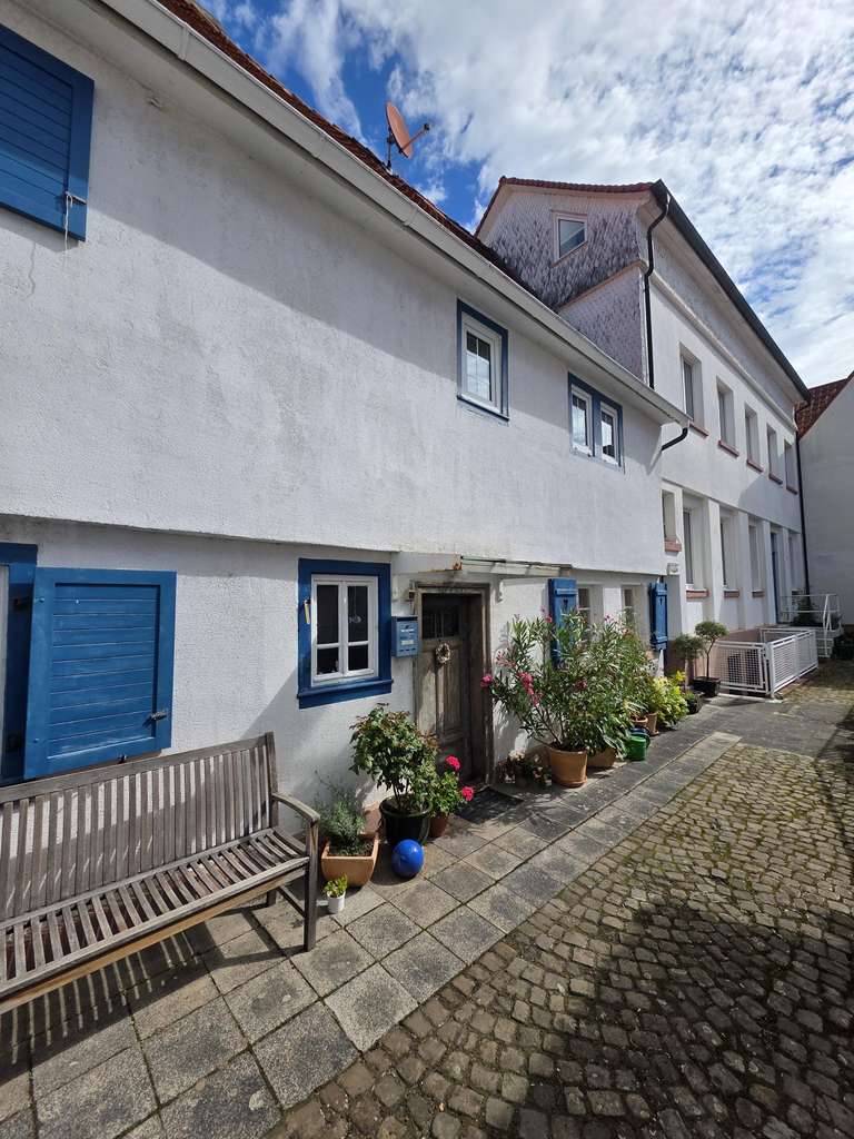 Immobilie in Heusenstamm - Charmantes 2Familienhaus-Ensemble (auch als EFH mögl.) in der Altstadt - Bild 1