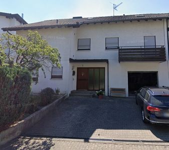 Doppelhaushälfte mit Garage und Garten in ruhiger Lage von Waldhilsbach zu verkaufen
