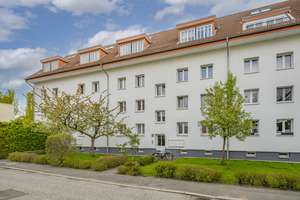 Ohne Makler: Lichtdurchflutete Maisonette- Endetage mit Galerieebene und Loggia – Die vollständige Adresse der Immobilie erhältst du vom Anbieter., 22335 Fuhlsbüttel, Hamburg – Vorschaubild 13