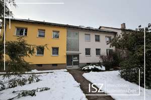 Drei Eigentumswohnungen im sanierungsbedürftigen Zustand in Fürth-Unterfarrnbach