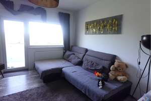 STILVOLLE 2-ZIMMER-WOHNUNG MIT BALKON ZUM WOHLFÜHLEN – Die vollständige Adresse der Immobilie erhältst du vom Anbieter., 42655 Solingen-Mitte, Solingen – Vorschaubild 3