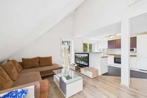Exklusive Maisonette mit Galerie, 2 Balkonen mit Donaublick & 2 TG Stellplätzen in Ulm Gögglingen – Die vollständige Adresse der Immobilie erhältst du vom Anbieter., 89079 Gögglingen, Ulm – Vorschaubild 2