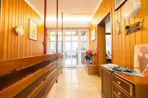 Großzügiges Bungalow mit schönem Garten in guter Lage Idsteins zu verkaufen – Rheingau-Taunus-Kreis – Vorschaubild 16