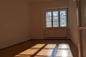 * Schwabing * Ab sofort * 3 Zimmer * 2er WG geeignet * Wohnzimmer * Balkon * – Leopoldstrasse 105, 80802 Münchner Freiheit, München – Vorschaubild 8