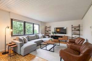 Freistehender Bungalow mit großem Wohnbereich, Garten und Potenzial für ein weiteres Zimmer – Die vollständige Adresse der Immobilie erhältst du vom Anbieter., 50189 Elsdorf – Vorschaubild 9