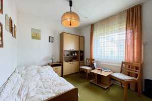 Bungalow in Split-Level-Bauweise mit großem Garten – Offenbach (Kreis) – Vorschaubild 23