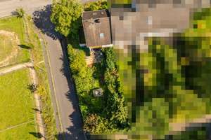 Rösrath - Zentrumsnähe:
Reihenendhaus in ruhiger und gewachsener Wohnlage sucht neue Familie! – Die vollständige Adresse der Immobilie erhältst du vom Anbieter., 51503 Rösrath – Vorschaubild 17