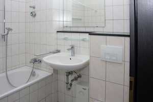 Schöne Wohnung mit Parkett und Balkon - großer grüner Innenhof – Further Straße 18, 9113 Chemnitz – Vorschaubild 17