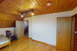 Gepflegtes Einfamilienhaus mit viel Platz und großem Grundstück in Limburg-Süd (Blumenrod) – Zeppelinstraße 19, 65549 Limburg-Weilburg (Kreis) – Vorschaubild 34
