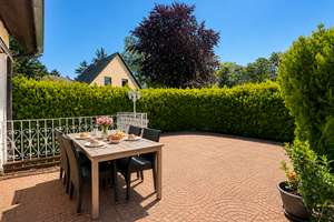 Modernes Doppelhaushälfte mit Garten, Terrasse, Garage, Sauna und ausgebautem Dachgeschoss – Die vollständige Adresse der Immobilie erhältst du vom Anbieter., 13591 Staaken, Berlin – Vorschaubild 2
