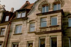 Von privat: sonnige, moderne 3-Zimmer Altbauwohnung