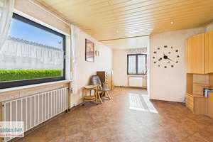 ORSCHOLZ: 2 WOHNEINHEITEN / 4 GARAGEN / PV-ANLAGE / AN UND AUSBAU MÖGLICH! – Die vollständige Adresse der Immobilie erhältst du vom Anbieter., 66693 Mettlach – Vorschaubild 12