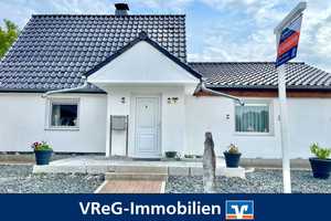 Modernisierter Altbau mit weiterer Möglichkeit der Bebauung auf dem Grundstück  (A3194) – Segeberg (Kreis) – Vorschaubild 1
