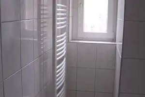 Wohnung mit Loggia in Zeisigwaldnähe -Chemnitz-Hilbersdorf – Trinitatisstraße 1, 9131 Chemnitz – Vorschaubild 16