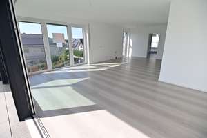 NEUBAU, Luxus-Terrassenwohnung n. Süden, Wärmepumpe, Glasfaser-Internet, hell, großzügig – Beim Hofe 5, 33739 Jöllenbeck, Bielefeld – Vorschaubild 9