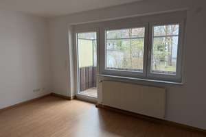 Helle 3-Zimmer-Wohnung im 1. OG mit Balkon in Darmstadt-Ost