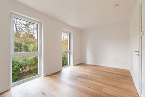 Neubau- Stadthaus in grüner TOP-Lage in Blankenese mit EBK und Stellplatz – Björnsonweg 24, 22587 Blankenese, Hamburg – Vorschaubild 6