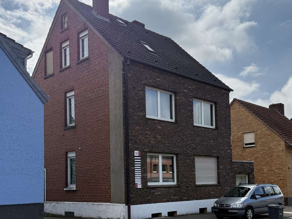 Straßenansicht