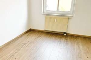 Attraktive Wohnung in zentraler Innenstadtlage mit Aufzug, Einbauküche und Balkon. – Gutenbergstrasse 9, 39106 Alte Neustadt, Magdeburg – Vorschaubild 2