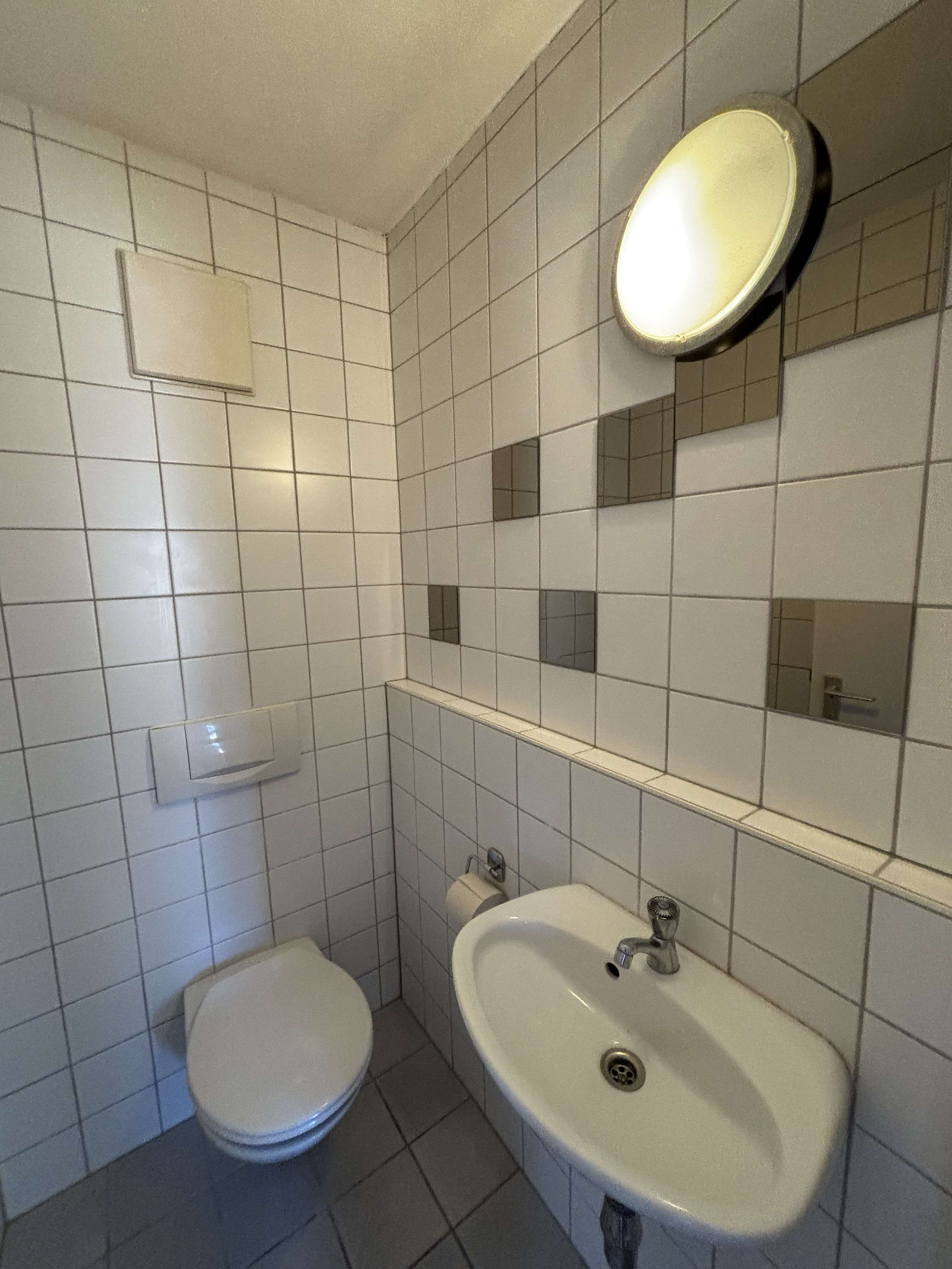 Immobilie in Kirchentellinsfurt - 4 schöne, renovierte Wohnungen - Bild 0