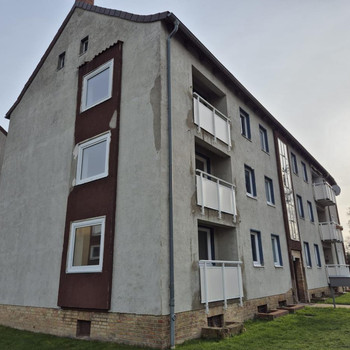 Renovierte 3-Zimmer-Wohnung mit Duschbad***zentral!