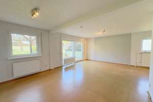 Haus-im-Haus-Gefühl: Großzügige Eigentumswohnung mit Garten, Balkon und Garage in Stadtallendorf – Die vollständige Adresse der Immobilie erhältst du vom Anbieter., 35260 Stadtallendorf – Vorschaubild 4