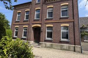Charmantes Bauernhaus mit großzügigem Raumangebot In Wachtendonk – Die vollständige Adresse der Immobilie erhältst du vom Anbieter., 47669 Wachtendonk – Vorschaubild 1