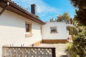 + Attraktives (Haus-)Grundstück – direkt angrenzend an die Nidda (Frankfurter Stadtteil: Nied) + – Grüne Weide 2, 65934 Nied, Frankfurt am Main – Vorschaubild 2